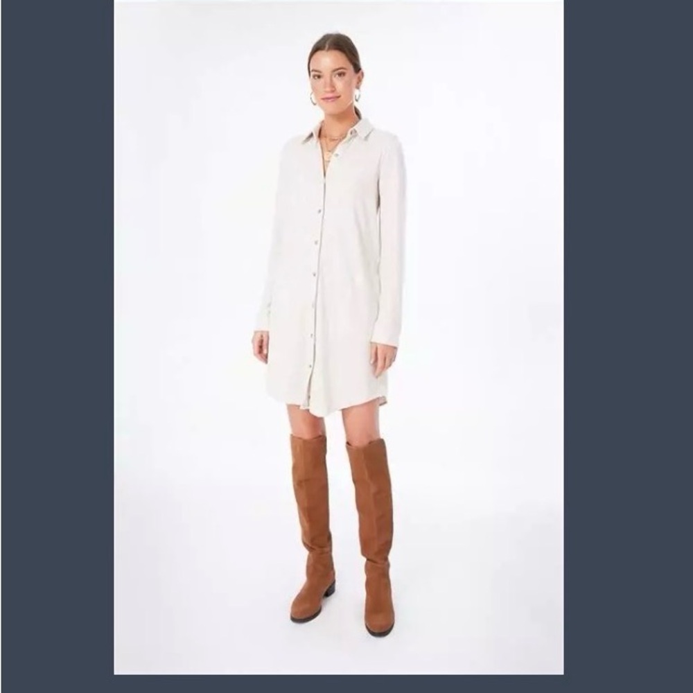 Faherty Off White Legend Dress MEDIUM Cozy Great for Winter. So cozy and warm.